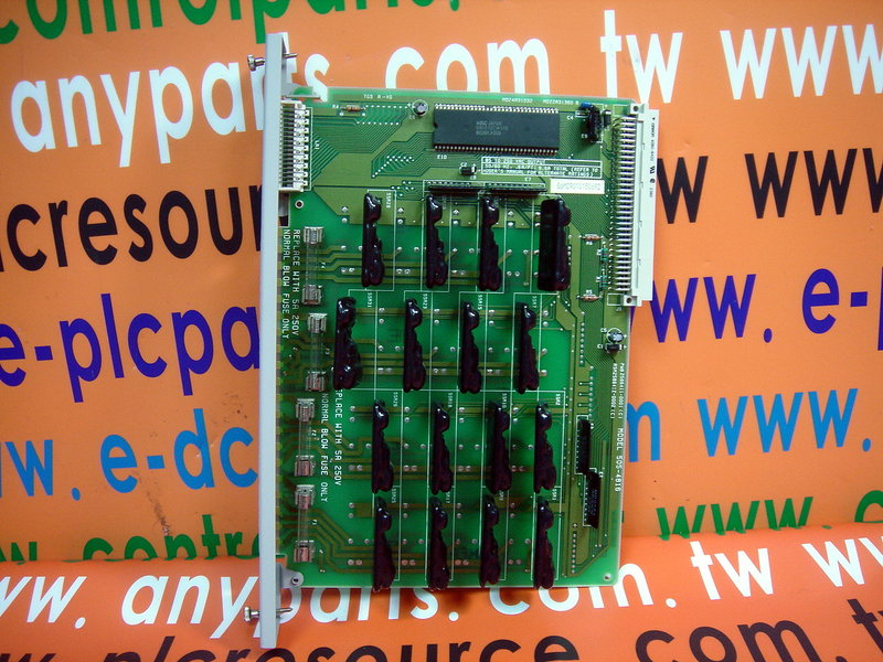 Texas Instruments PLC TI 5054816 110220 AC OUTPUT 裕益科技自動化設備可程式編碼器